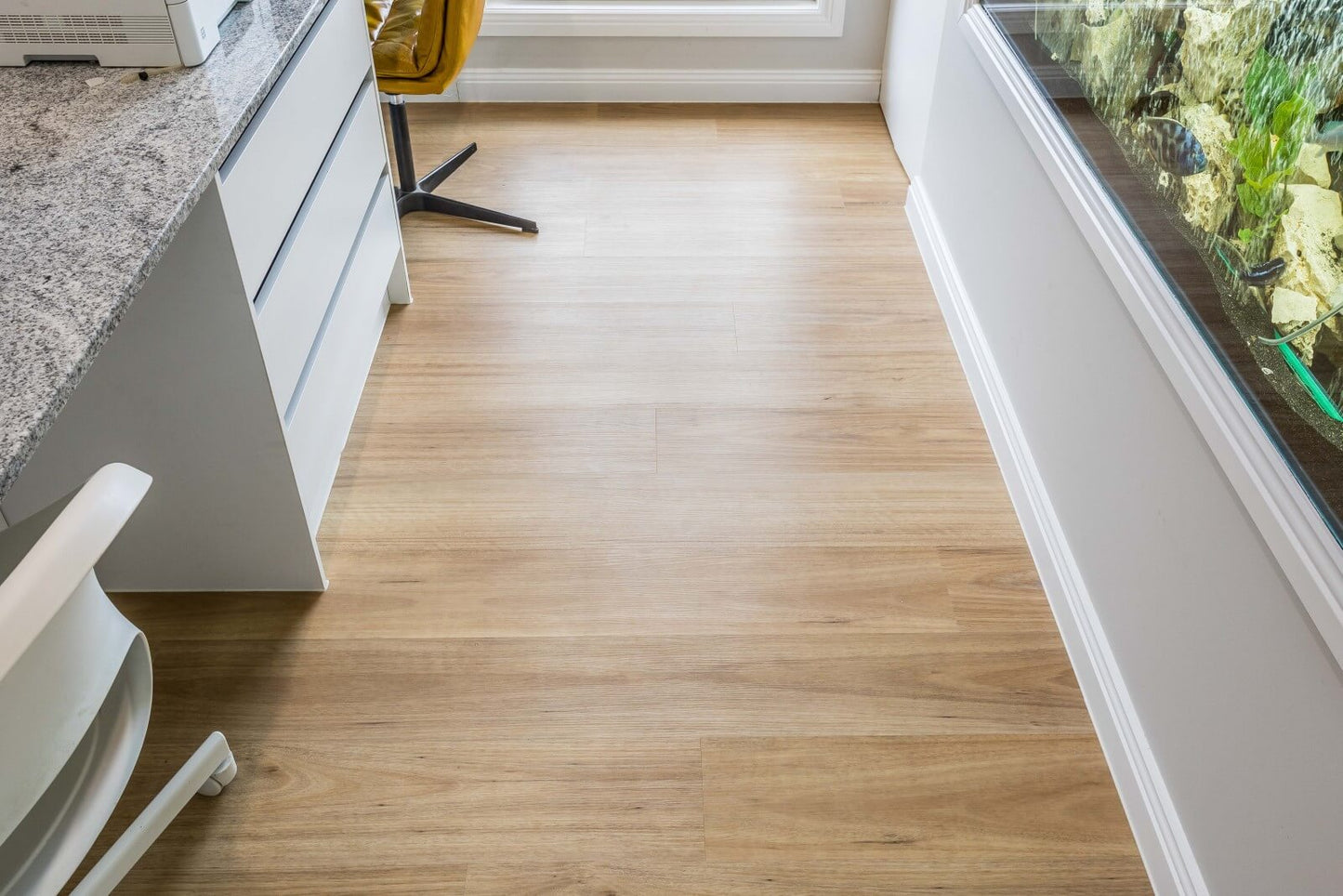 Spotted Gum – 6mm Hybrid Flooring | Homely Flooring