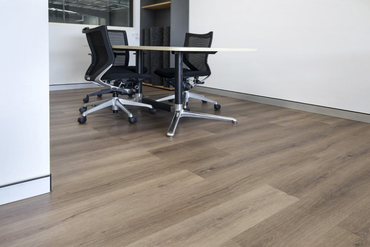 Wild Oak – 6mm Hybrid Flooring | Homely Flooring