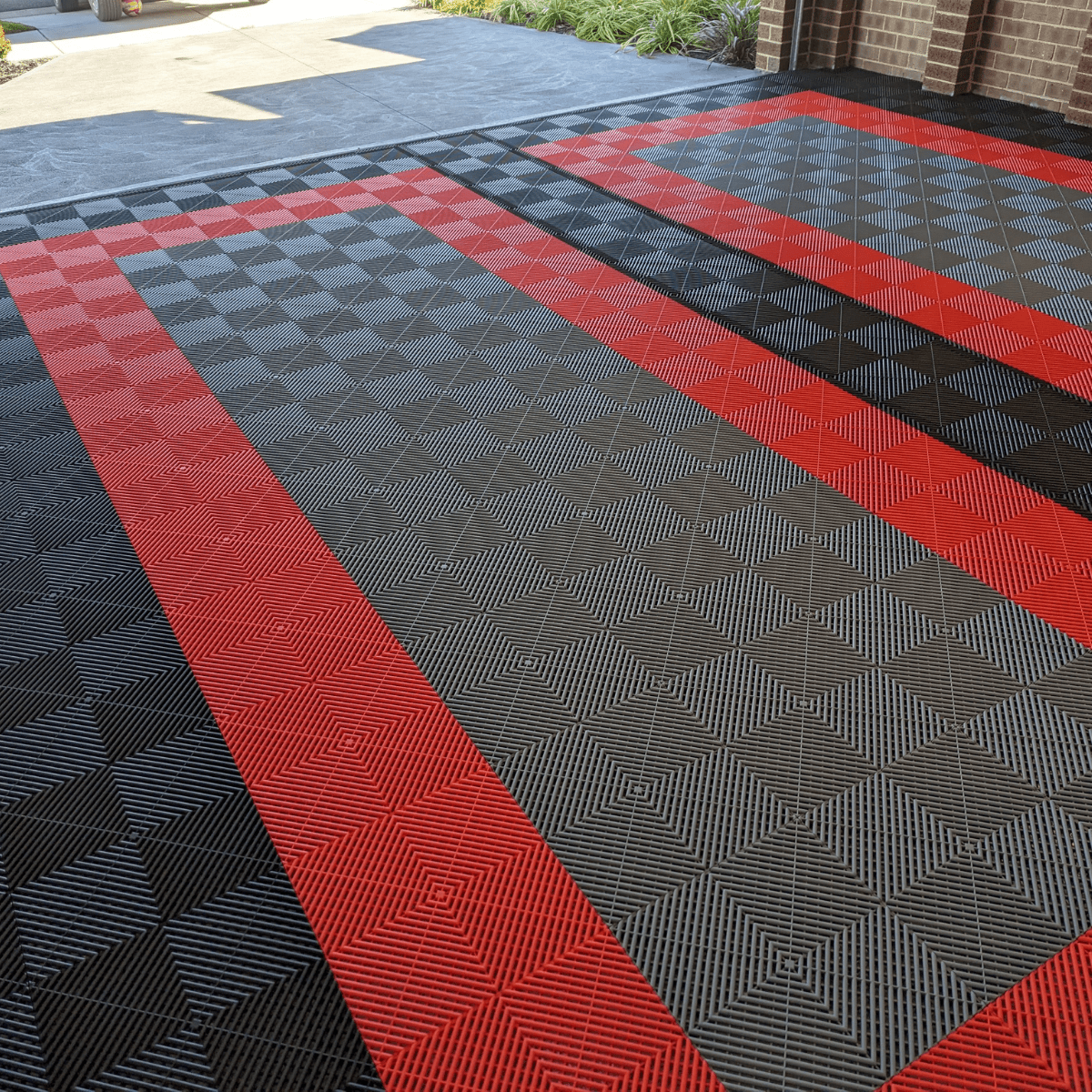 Rosso Red – UltraGrid | Sleek Space (16-Pack)