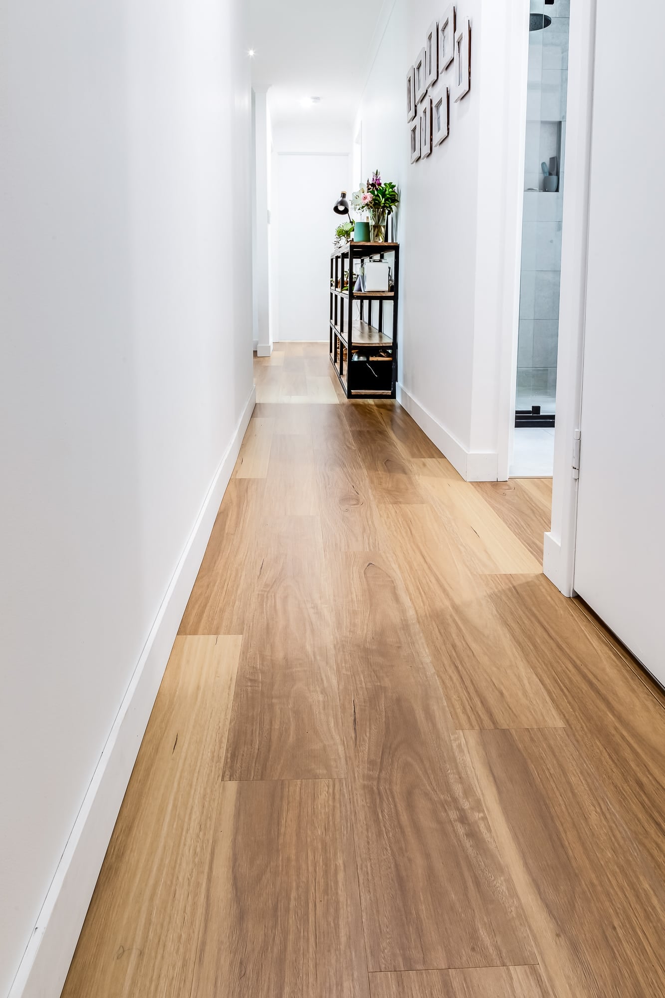 Native Blackbutt – 6mm Hybrid Flooring | Homely Flooring