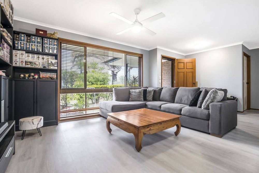 Ash Oak Gallery - Image 4