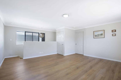Golden Oak – 6mm Hybrid Flooring | Homely Flooring
