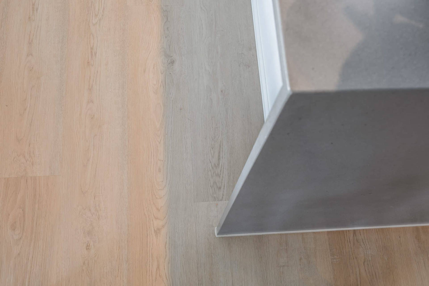 Light Oak – 6mm Hybrid Flooring | Homely Flooring