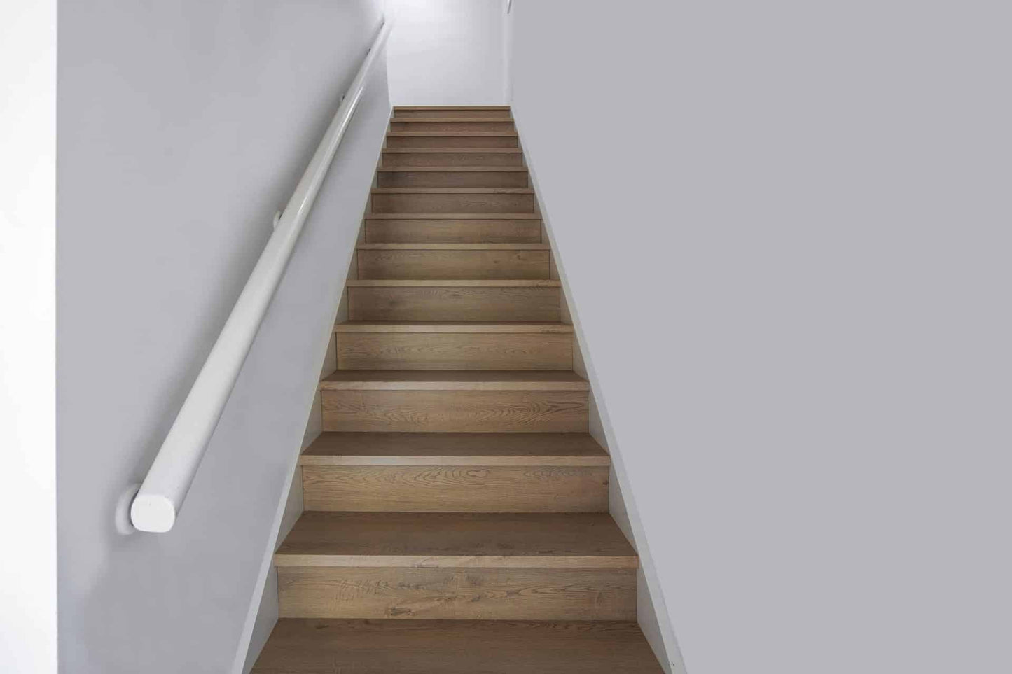 Golden Oak – 6mm Hybrid Flooring | Homely Flooring