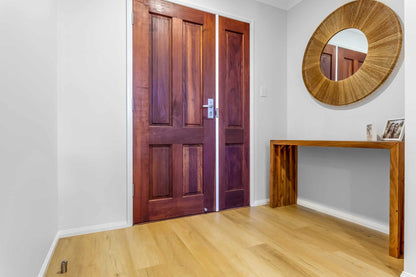 European Oak – 8mm Hybrid Flooring | Homely Flooring