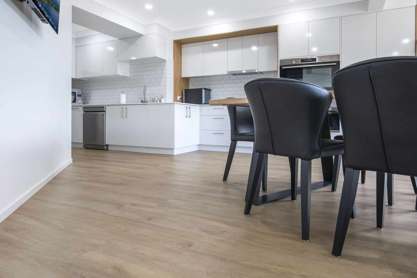Natural Oak – 3.0mm Vinyl Plank Flooring | Homely Flooring