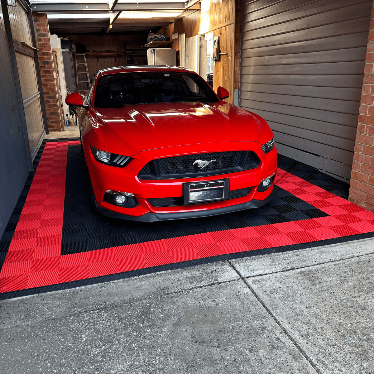 Rosso Red – UltraGrid | Sleek Space (16-Pack)